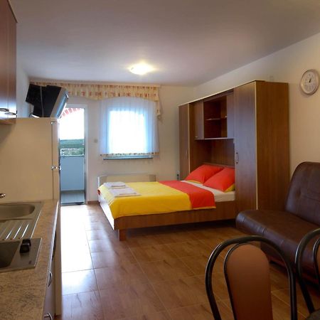 Apartmani Vila Caska Camera foto