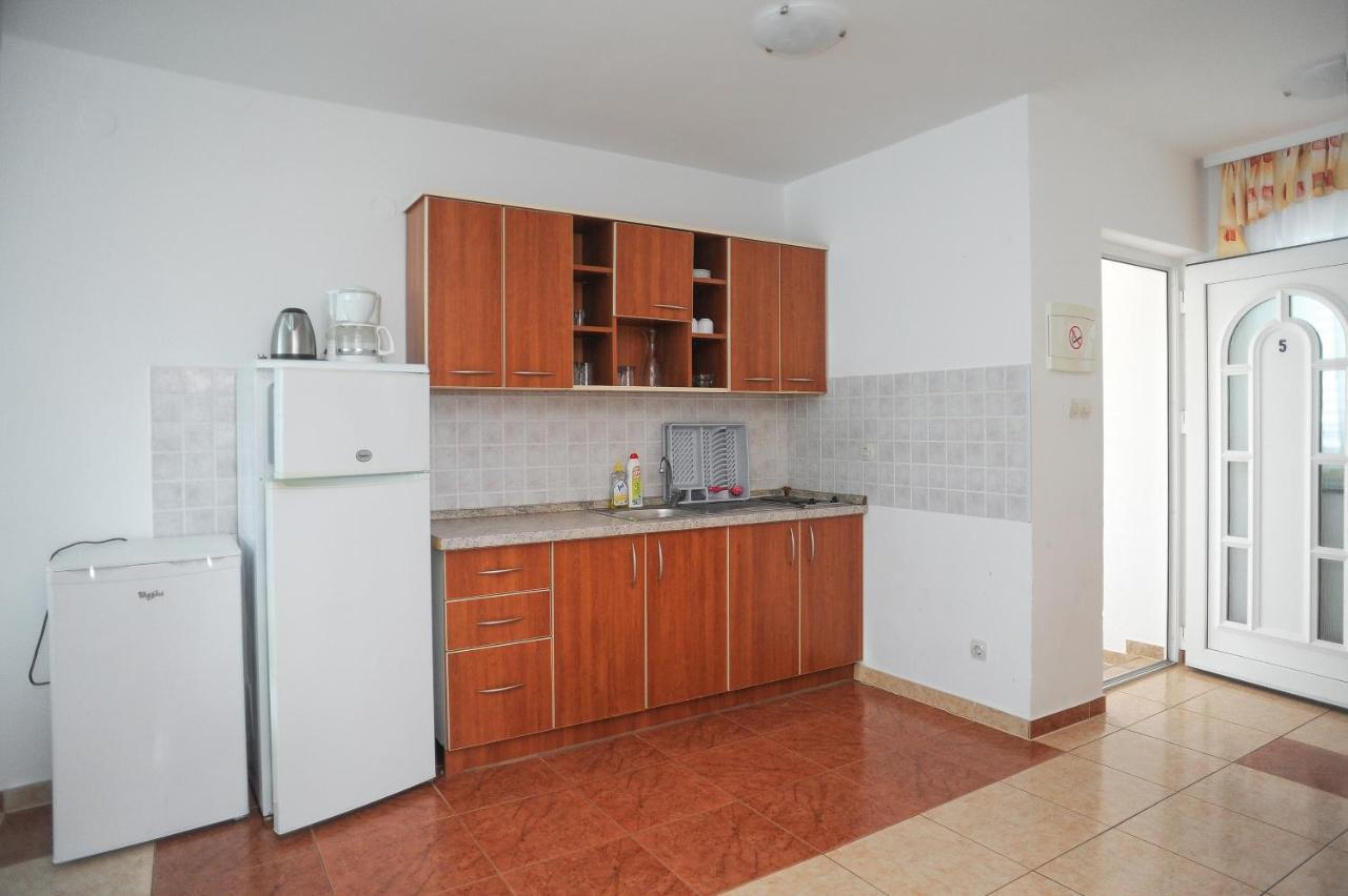 Apartmani Vila Caska Esterno foto
