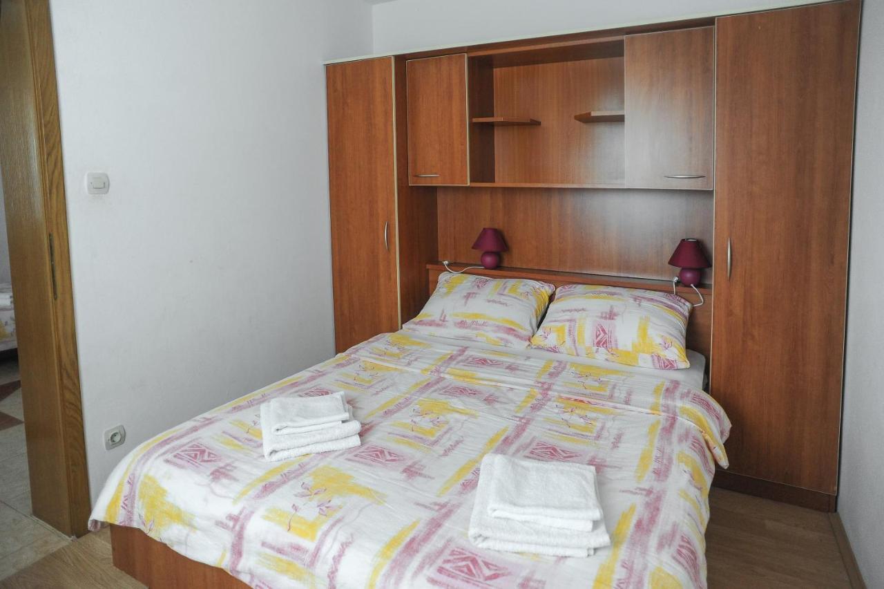 Apartmani Vila Caska Esterno foto