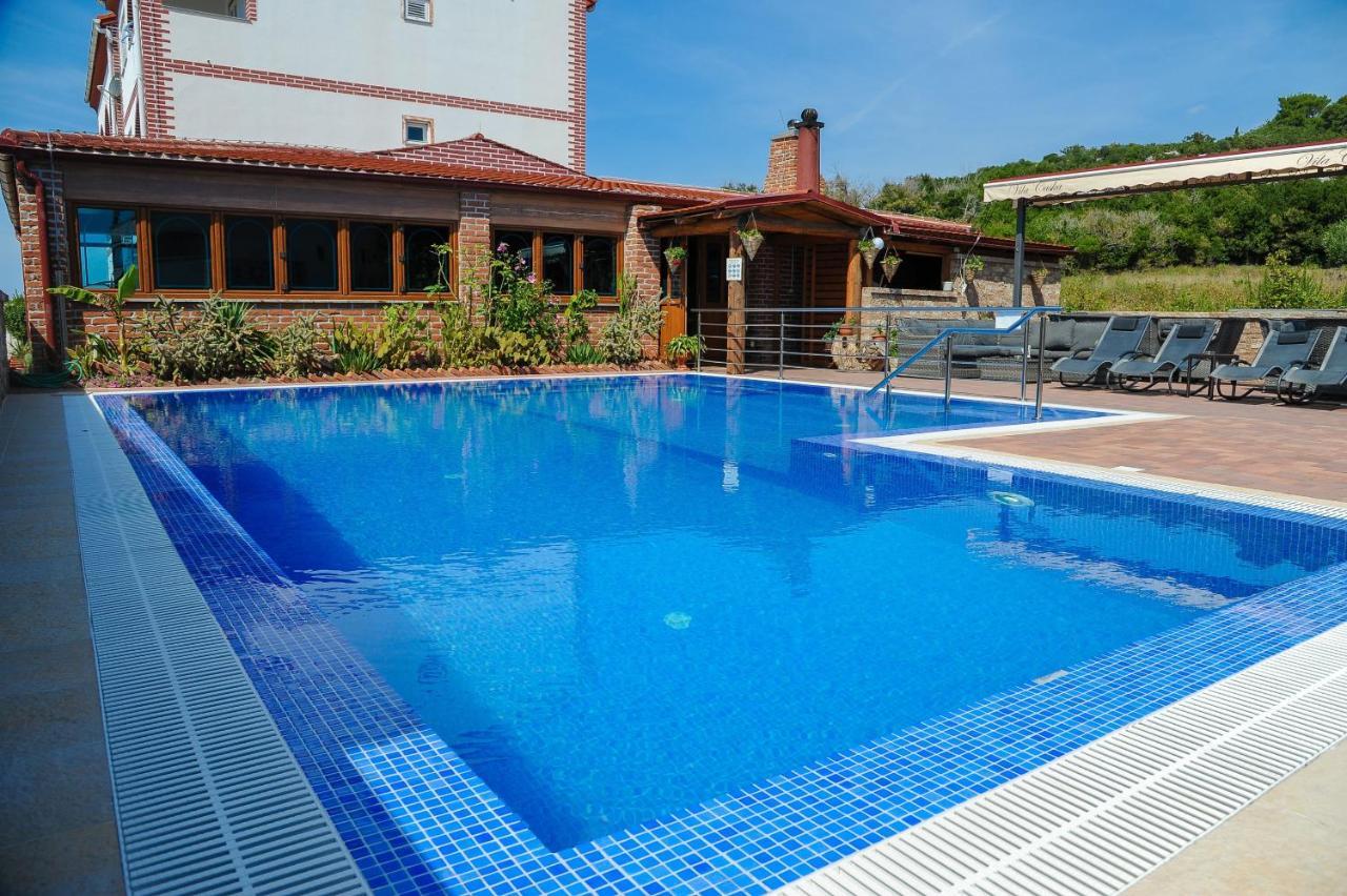 Apartmani Vila Caska Esterno foto