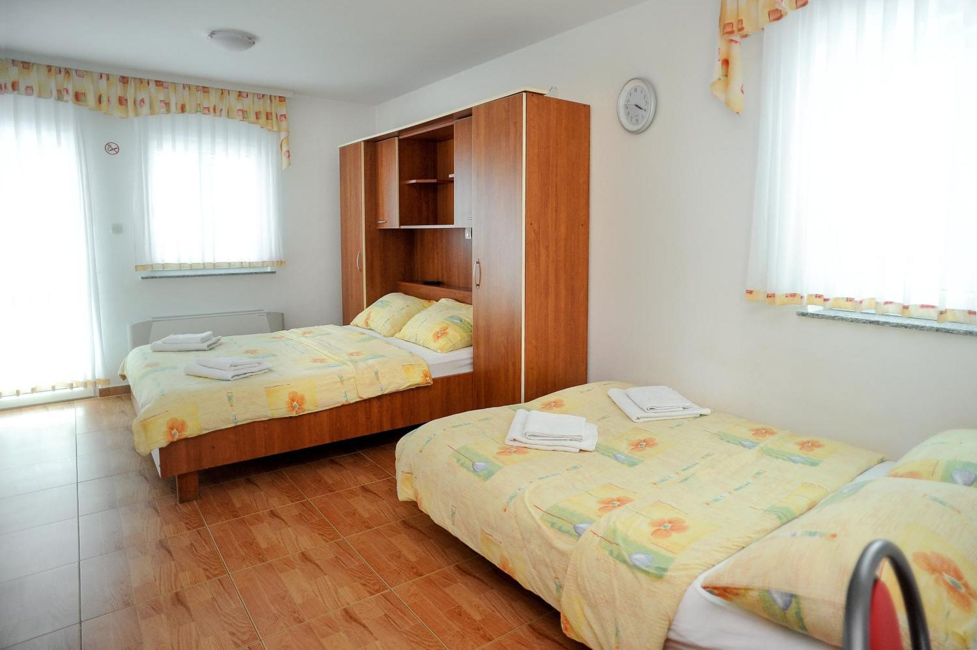 Apartmani Vila Caska Camera foto