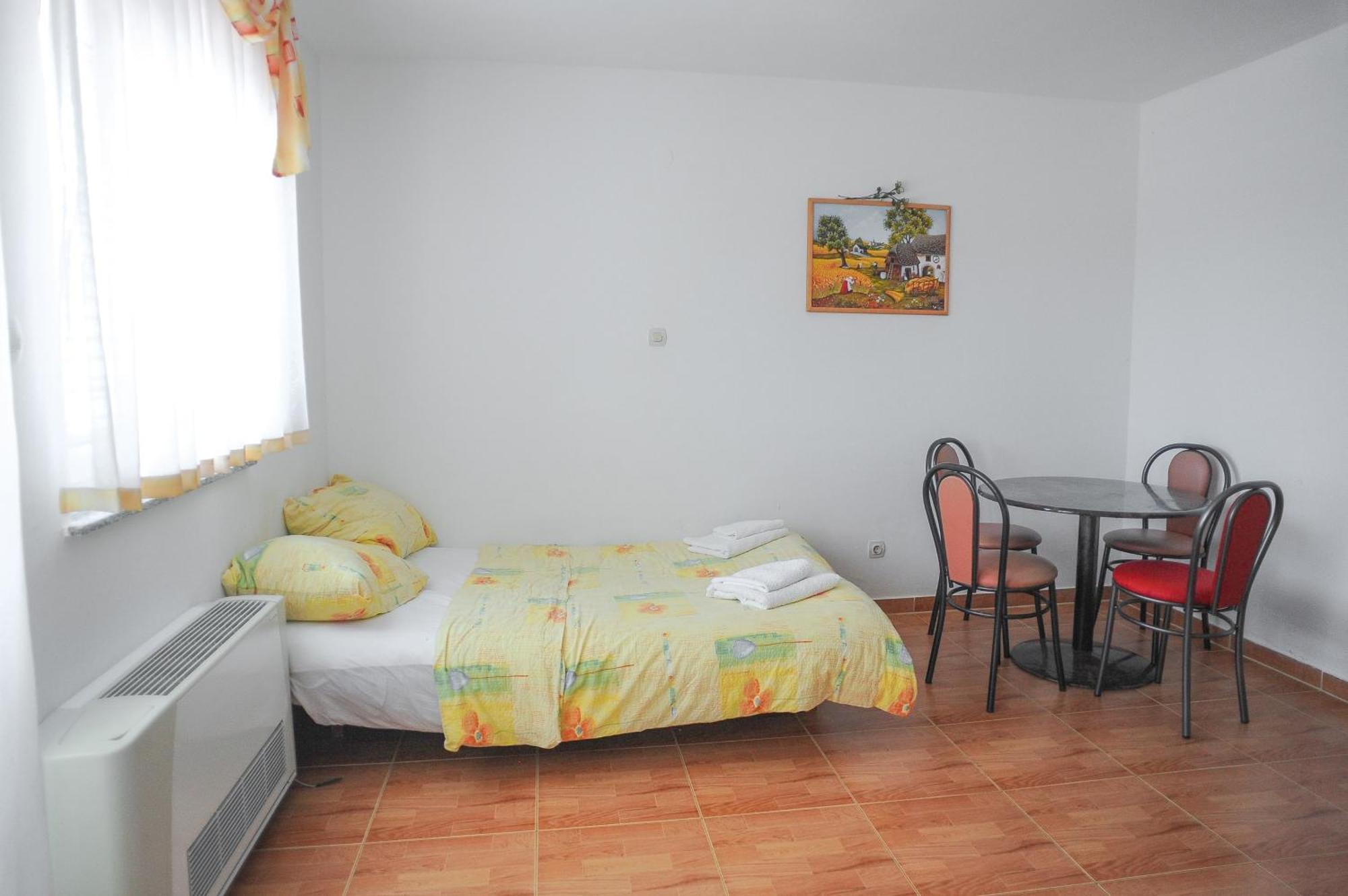 Apartmani Vila Caska Camera foto